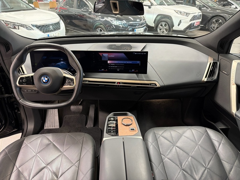 BMW iX vaihtoauto
