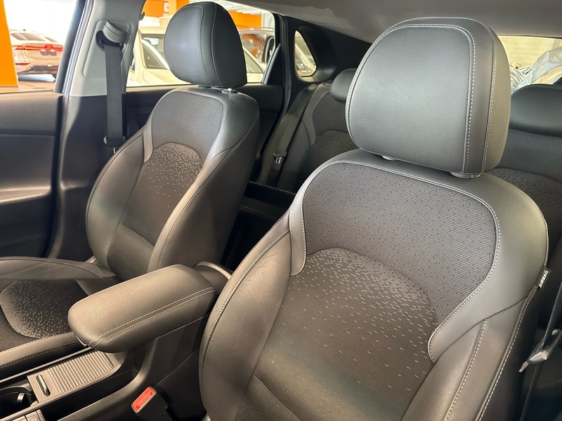 Hyundai i30 5d vaihtoauto