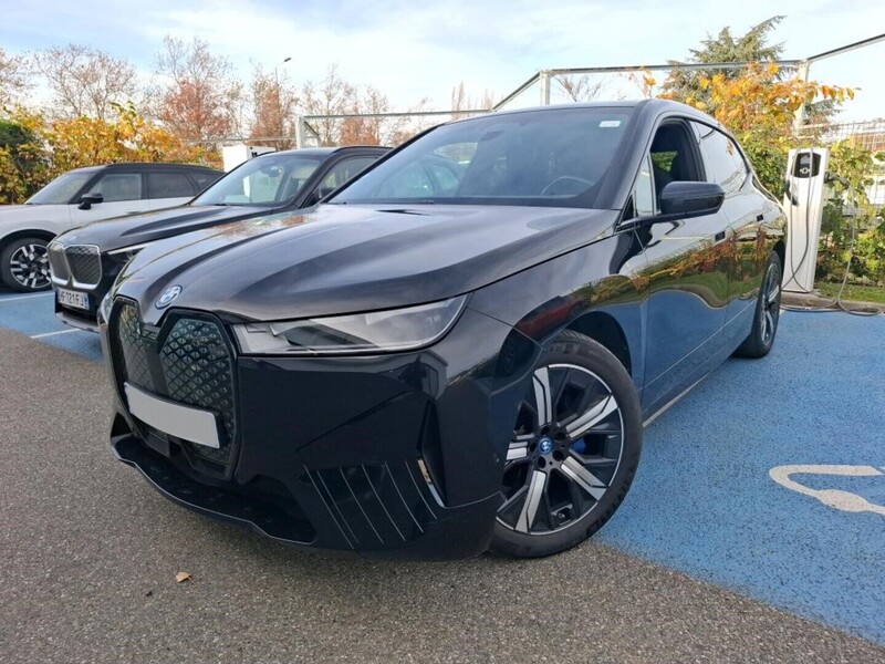 BMW iX vaihtoauto