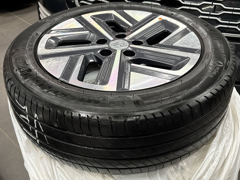 Hyundai Kona vaihtoauto