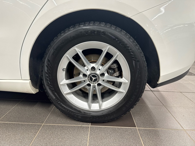 Mercedes-Benz B vaihtoauto