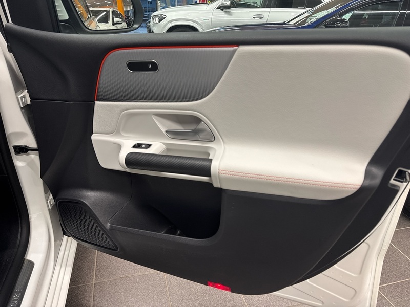 Mercedes-Benz B vaihtoauto