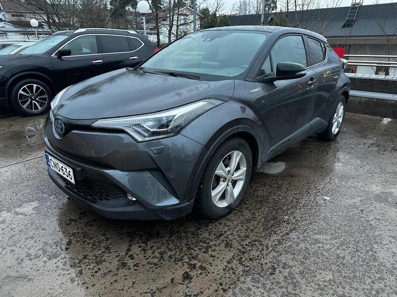 Toyota C-HR vaihtoauto