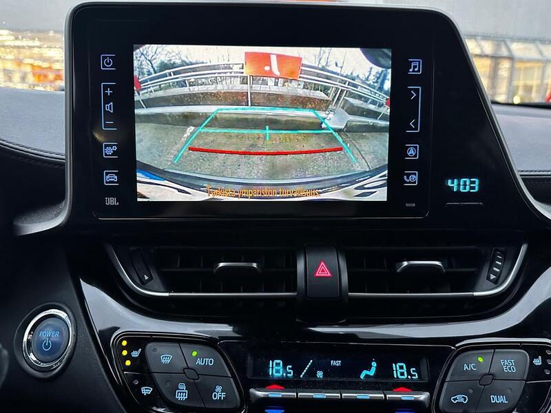 Toyota C-HR vaihtoauto