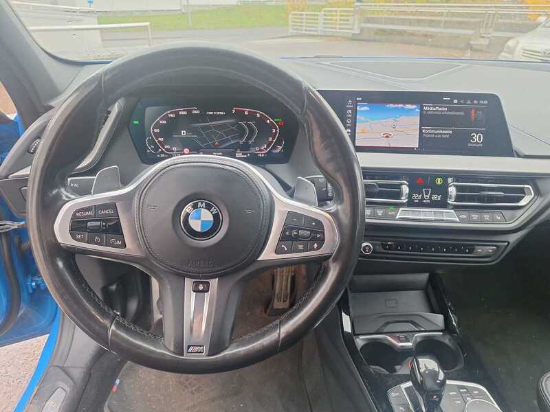 BMW M135i vaihtoauto