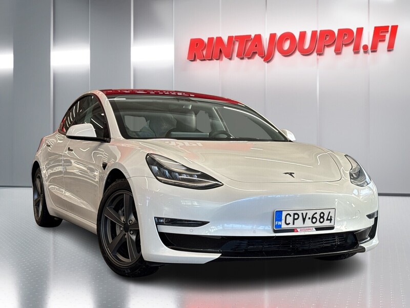 Tesla Model 3 vaihtoauto