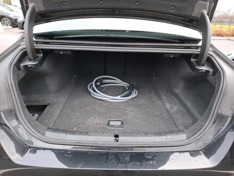 BMW i5 M60 vaihtoauto