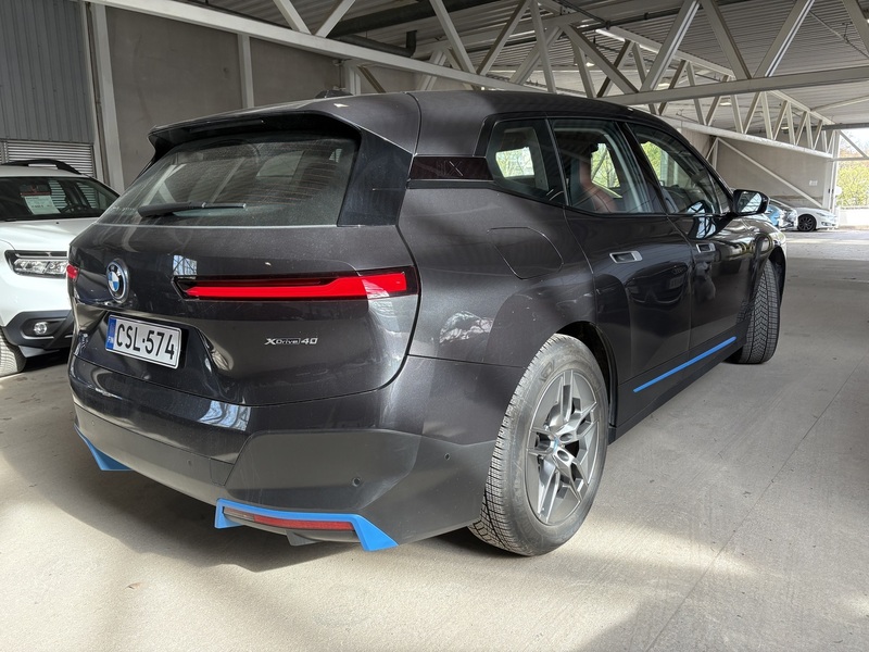 BMW iX vaihtoauto