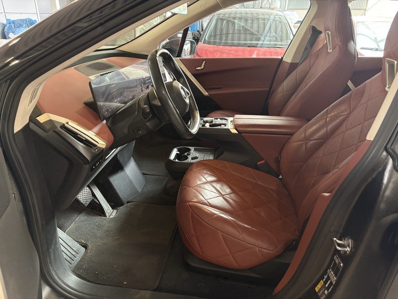 BMW iX vaihtoauto