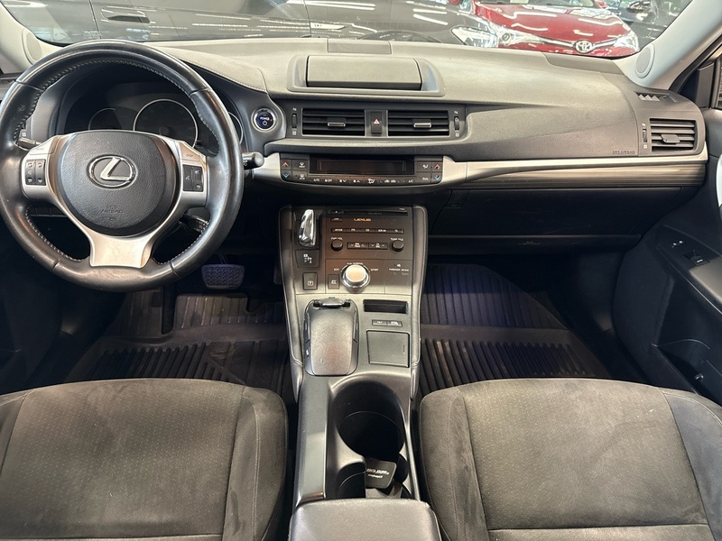 Lexus CT vaihtoauto