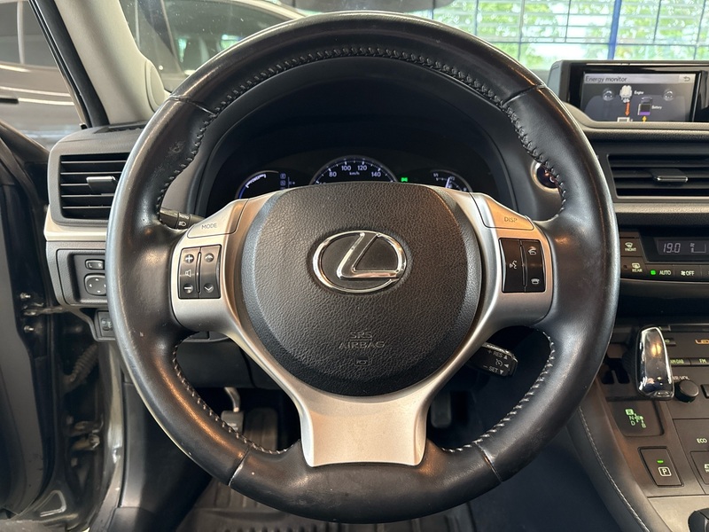 Lexus CT vaihtoauto