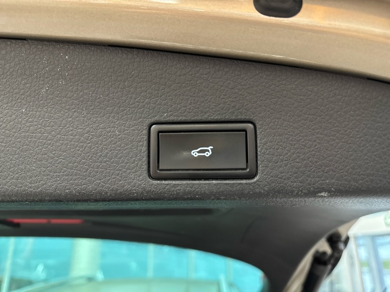 Volkswagen Touareg vaihtoauto