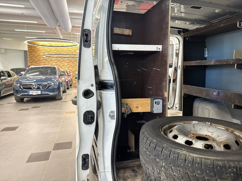 Opel Vivaro vaihtoauto