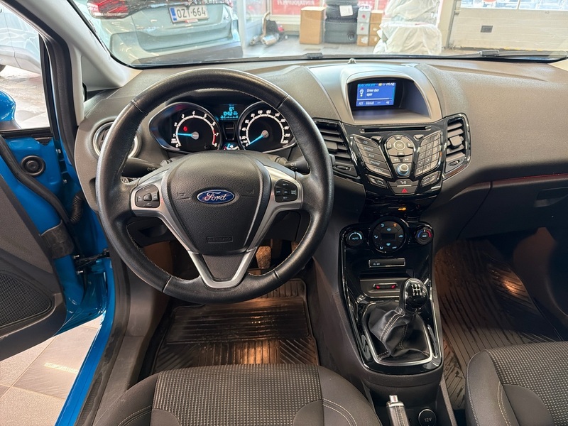 Ford Fiesta vaihtoauto