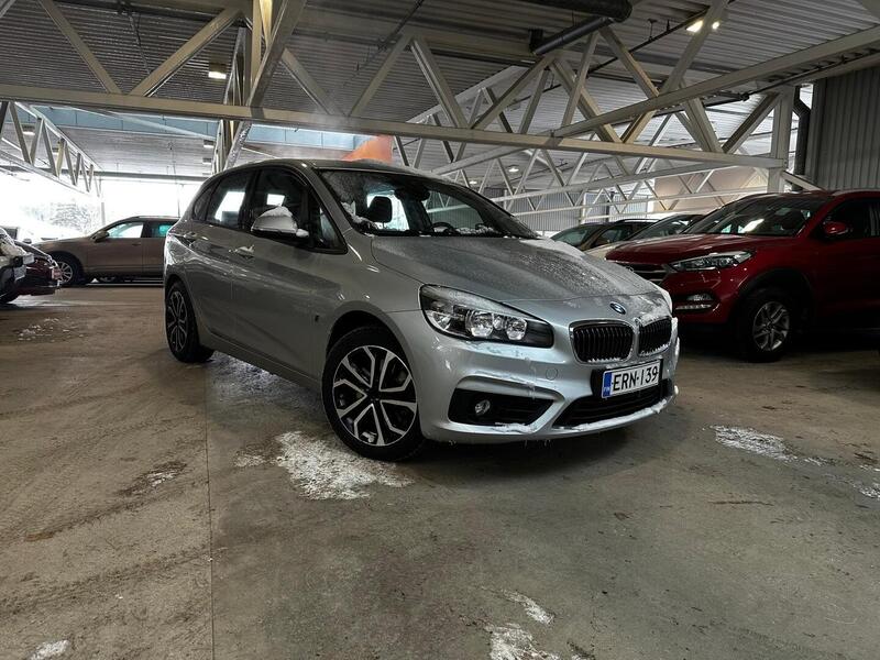 BMW 225 vaihtoauto