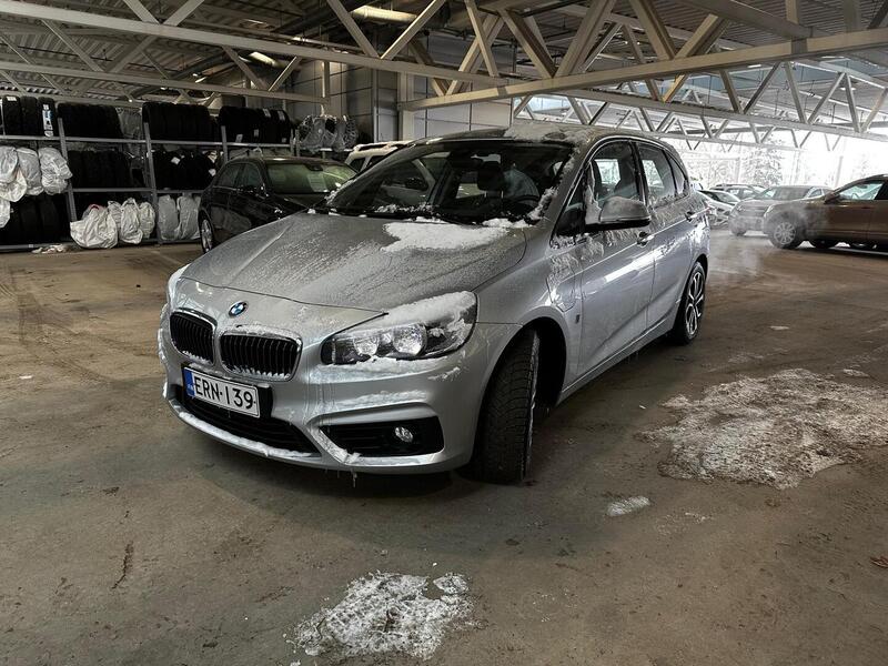 BMW 225 vaihtoauto