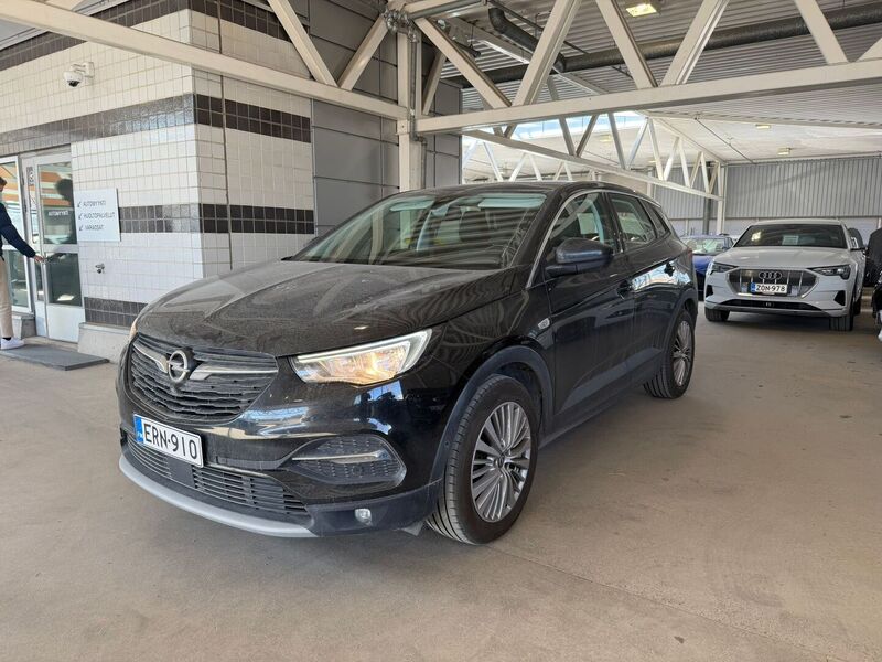 Opel Grandland X vaihtoauto