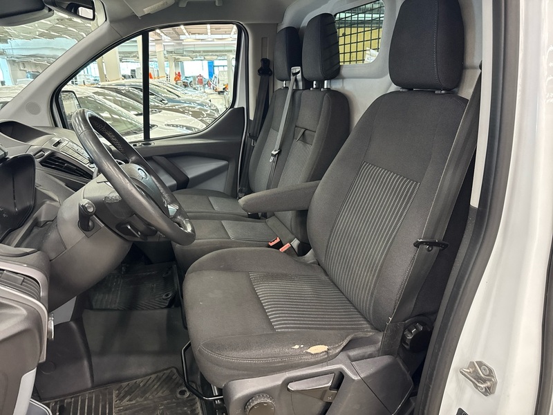 Ford Transit Custom vaihtoauto