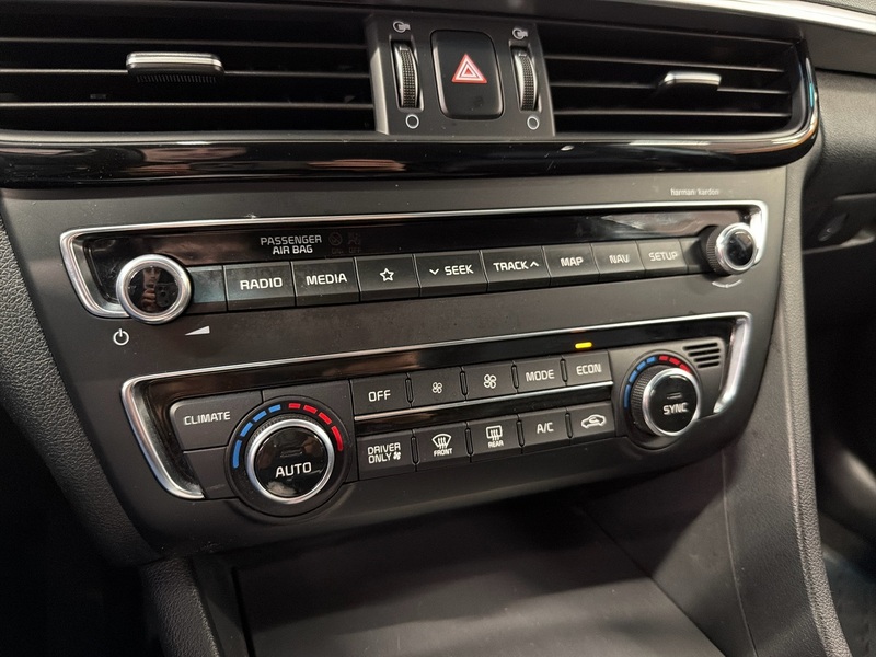 Kia Optima vaihtoauto