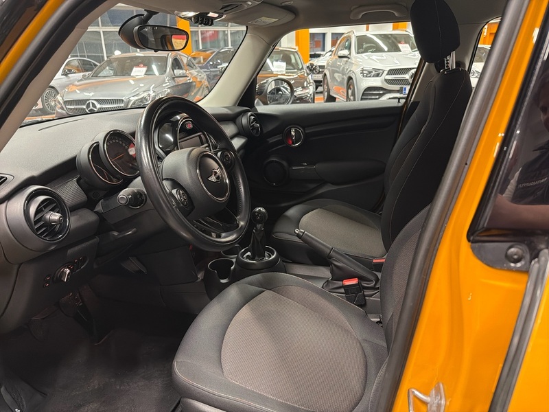 Mini Cooper vaihtoauto