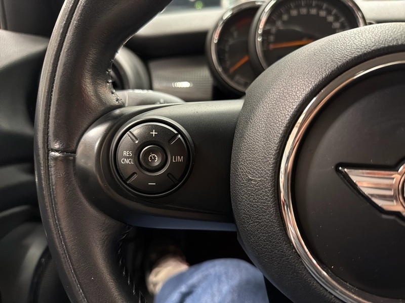 Mini Cooper vaihtoauto