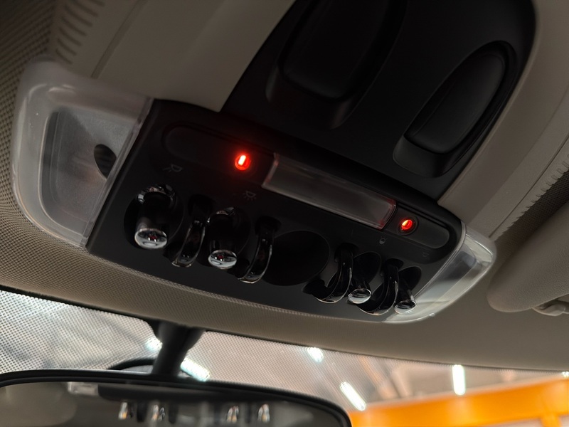 Mini Cooper vaihtoauto