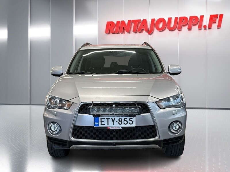 Mitsubishi Outlander vaihtoauto