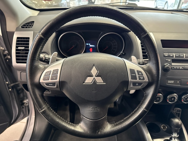 Mitsubishi Outlander vaihtoauto