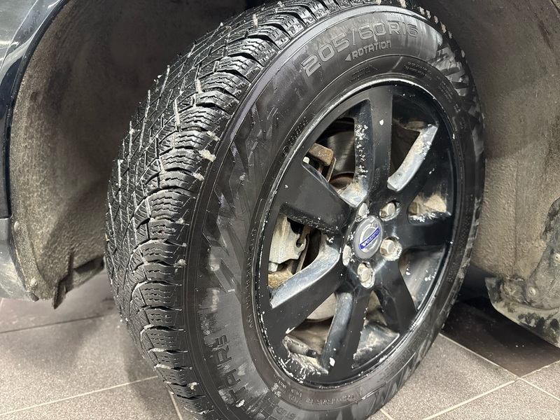 Volvo V70 vaihtoauto