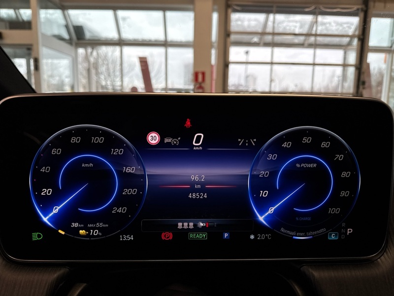 Mercedes-Benz EQE vaihtoauto