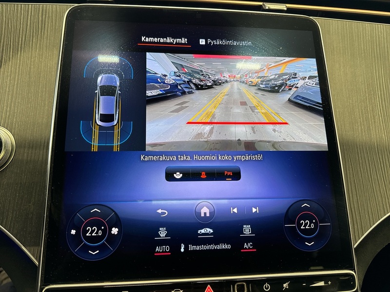 Mercedes-Benz EQE vaihtoauto