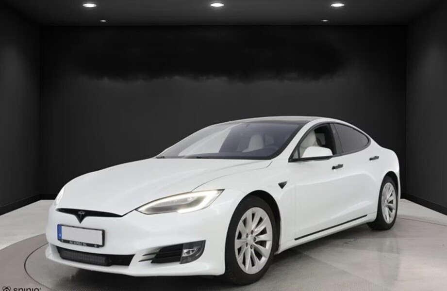 Tesla Model S vaihtoauto