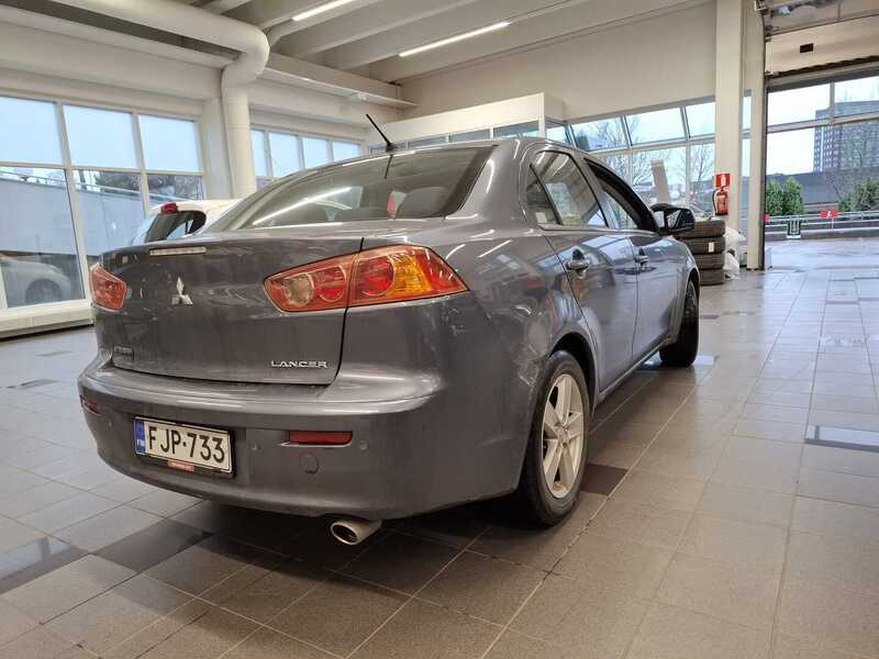 Mitsubishi Lancer vaihtoauto