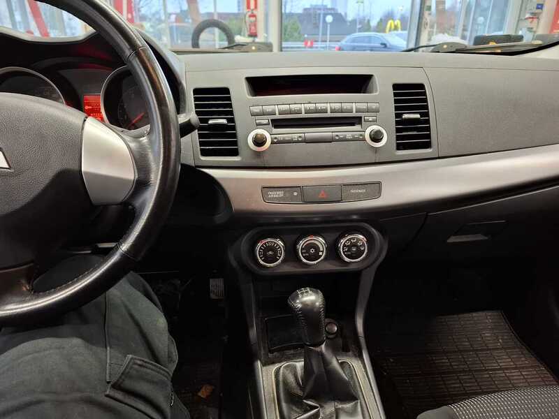 Mitsubishi Lancer vaihtoauto