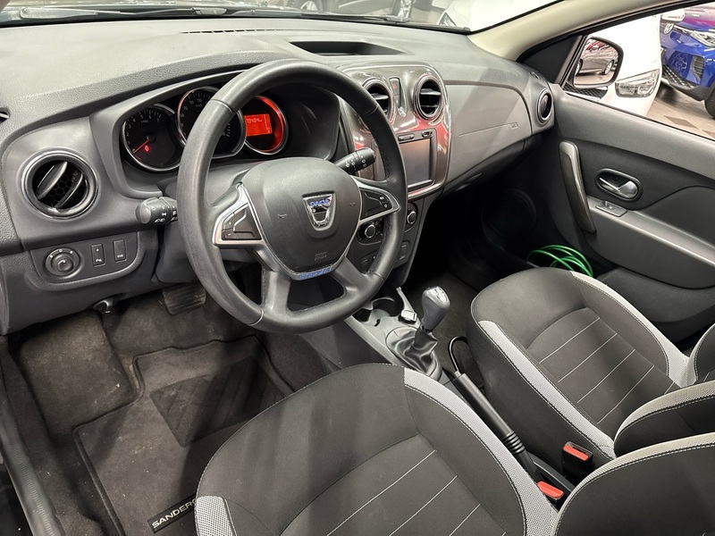 Dacia Sandero vaihtoauto