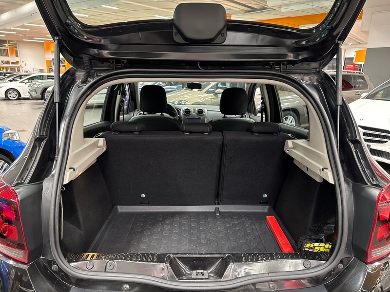 Dacia Sandero vaihtoauto