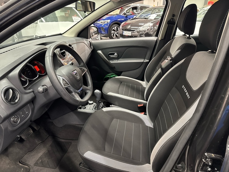 Dacia Sandero vaihtoauto