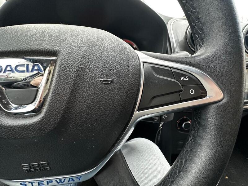 Dacia Sandero vaihtoauto