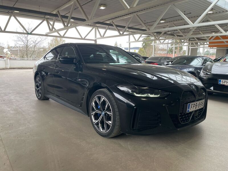 BMW i4 M50 vaihtoauto