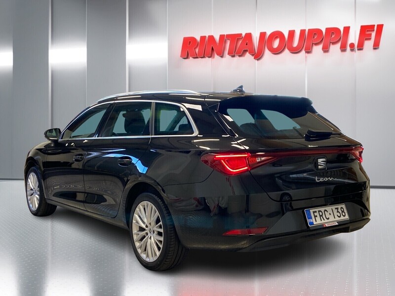 SEAT Leon Sportstourer vaihtoauto