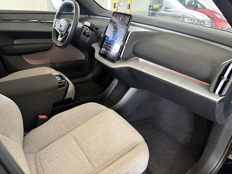 Volvo EX30 vaihtoauto
