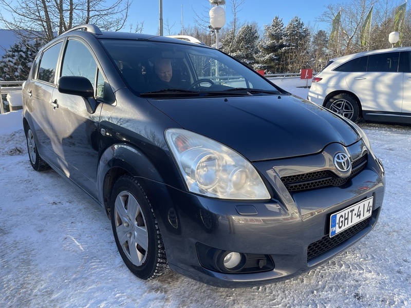 Toyota Corolla vaihtoauto