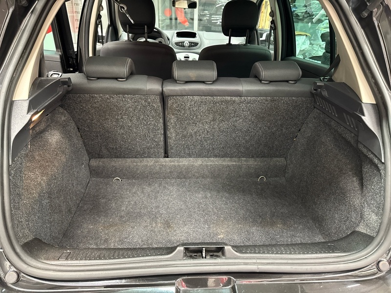 Renault Clio vaihtoauto