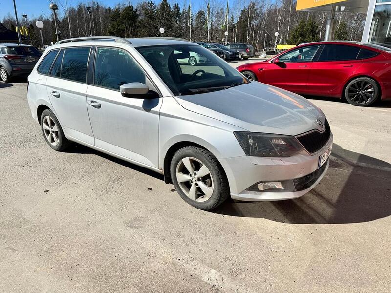 Skoda Fabia vaihtoauto
