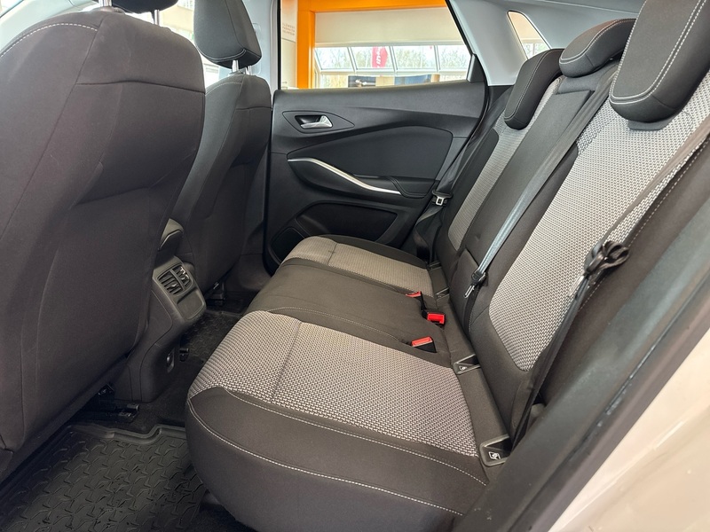 Opel Grandland X vaihtoauto