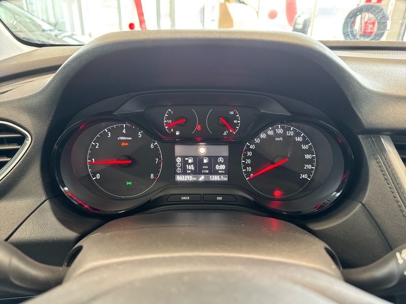 Opel Grandland X vaihtoauto