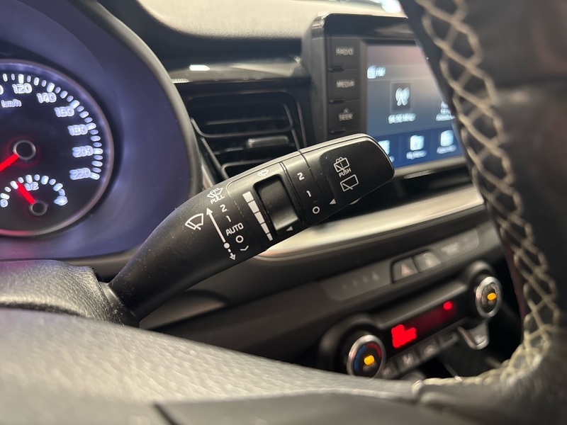 Kia Stonic vaihtoauto