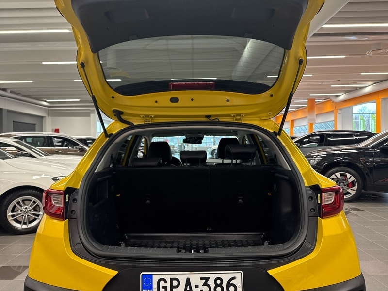 Kia Stonic vaihtoauto