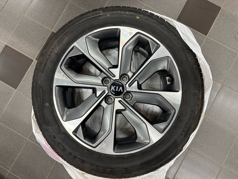 Kia Stonic vaihtoauto