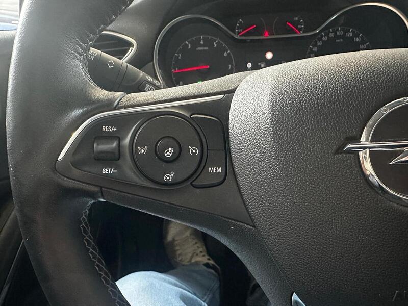 Opel Crossland vaihtoauto